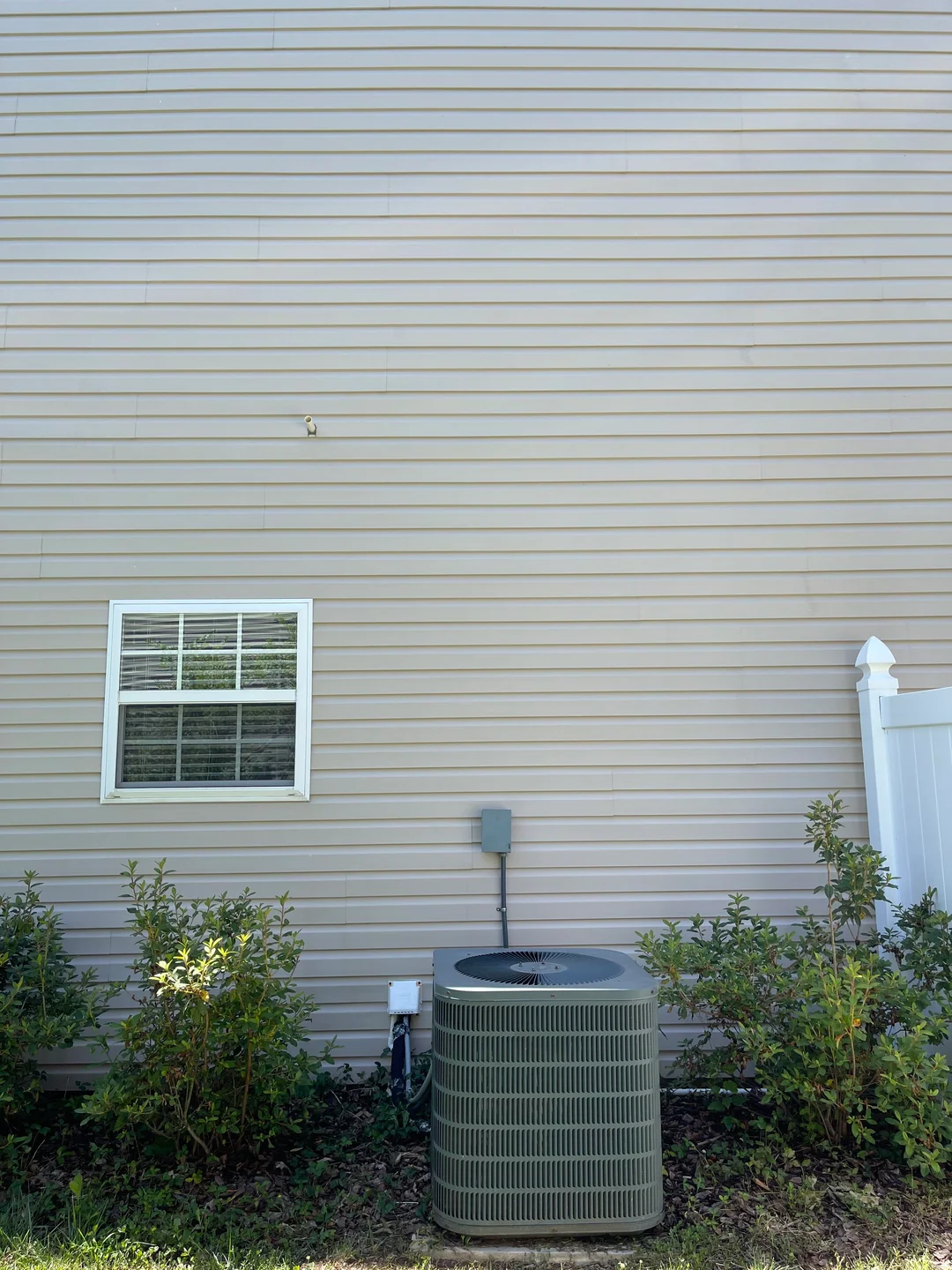 Clean Vinyl Siding